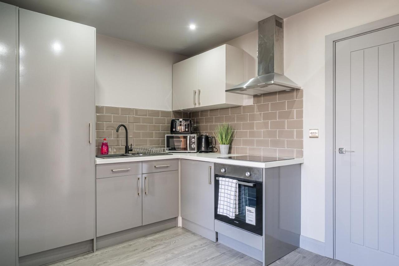 Hotl Aparts Huddersfield Central Εξωτερικό φωτογραφία